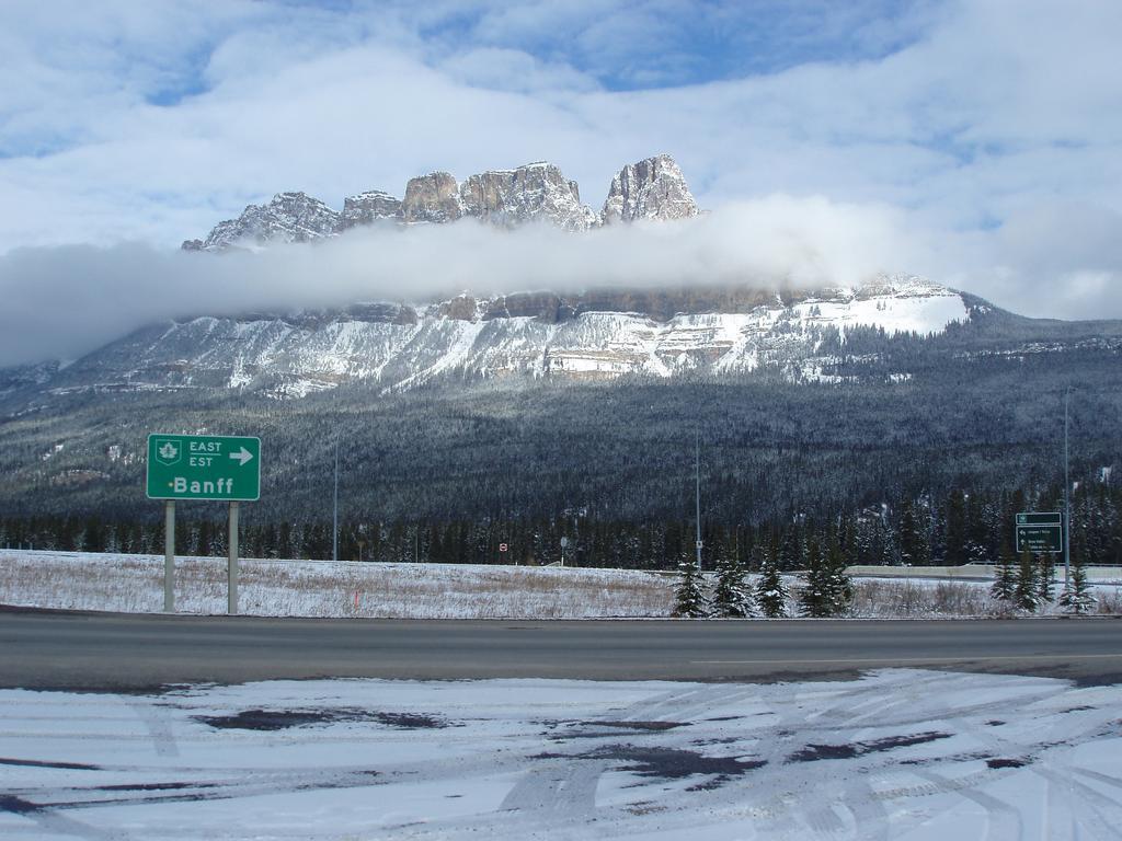 Hi Castle Mountain - Hostel Luaran gambar